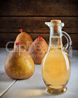 Vinegar of pears