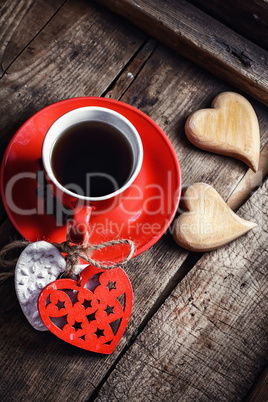 Cup with wooden hearts