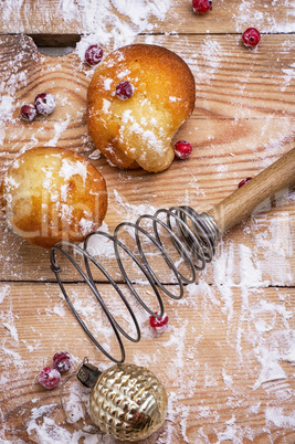 muffins and Christmas decoration