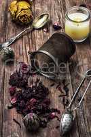 tea strainer and tea leaves