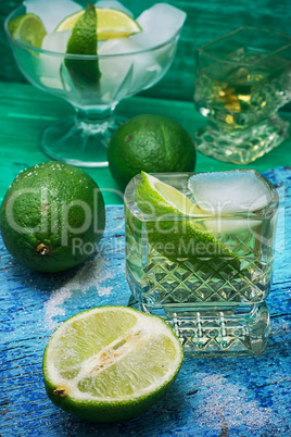 refreshing cocktail made of rum and lime with ice