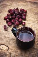 tea brewed with rose hips