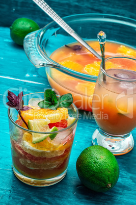 fresh tropical fruit juices