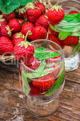 glass of refreshing strawberry cocktail