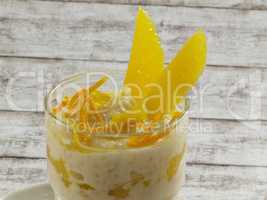 Sahne Milchreis mit Cardamon Orangen Filets