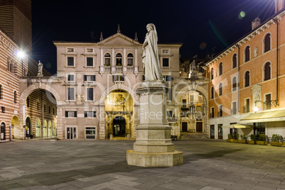 Nigtview of Piazza dei Signori in Verona