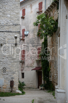 Gasse in Bale, Istrien, Kroatien