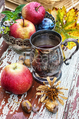 Cup of tea in the autumn style