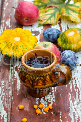 Cup of tea in the autumn style