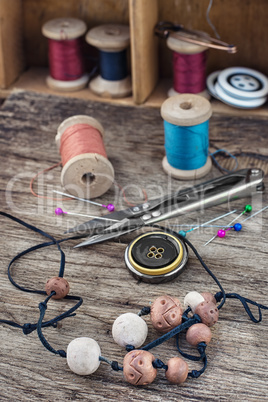 Tools and accessories needlework