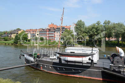 Raddampfer in Regensburg