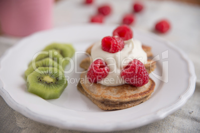 Pancakes mit Früchten