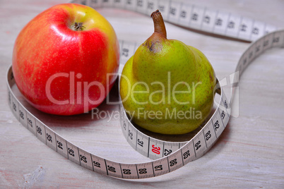 Diät Apfel Birne Maßband