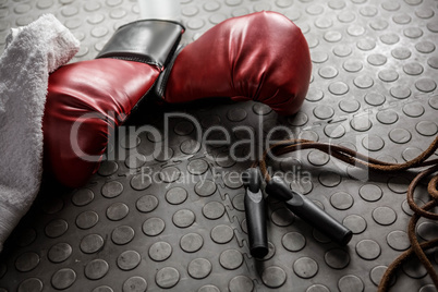 Boxing gloves and rope