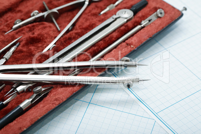 Drawing Instrument Set