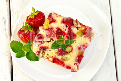 Pie strawberry-rhubarb with sour cream on plate