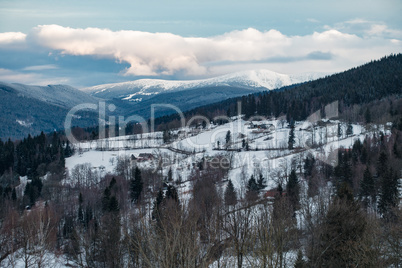 Winter im Riesengebirge bei Benecko