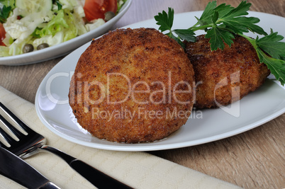 Chicken cutlets in breadcrumbs