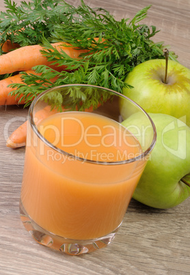 Apple-carrot juice