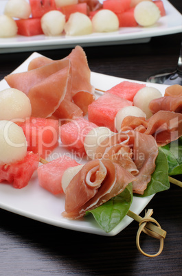 ham with melon and watermelon