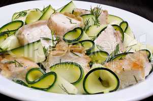 zucchini with slices of chicken