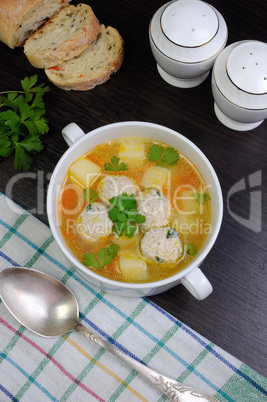 Chicken soup with meatballs