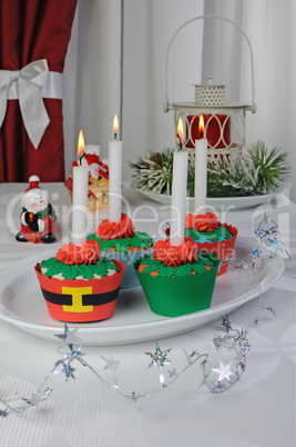 Muffins in the form of a Christmas flower