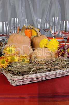 Autumn theme in decoration dining table