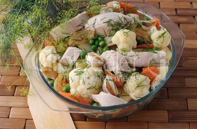 Roasted vegetables with chicken and dill