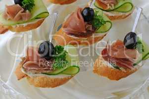 Canapes with ham