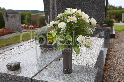 Flowers for grave decoration