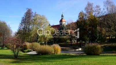 Jonsdorf Park und Kirche