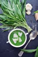 Wild garlic soup with parmesan