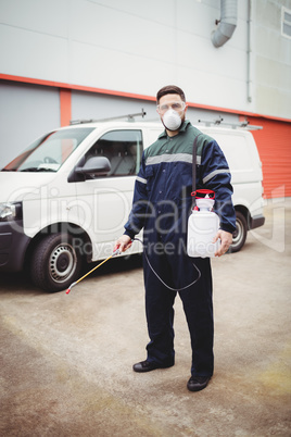 Handyman with insecticide