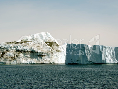 Gletscher und Eisberg bei Groenland