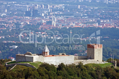 Medvedgrad, castle