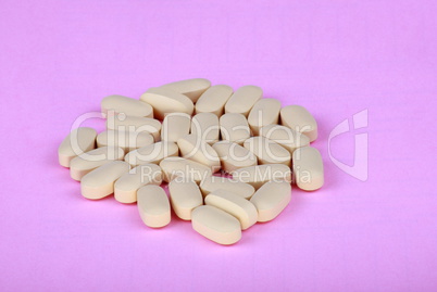 hiv therapy efavirenz on pink background