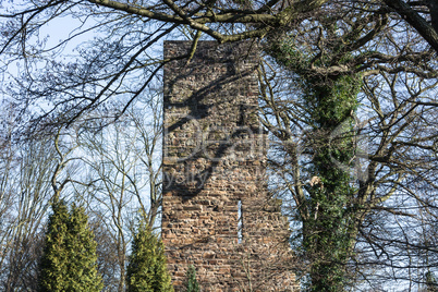 Turmruine der Burg Luttelnau  in Essen Kettwig.