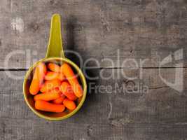 Small fresh carrots