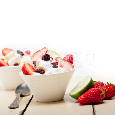 fruit and yogurt salad healthy breakfast