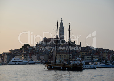 Boot bei Rovinj, abneds