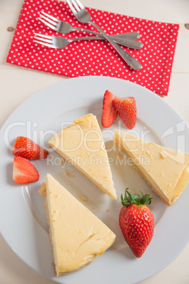 Käsekuchen mit Erdbeeren