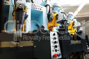 Automatic machines for manufacture of footwear