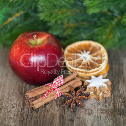 Apple With Spices And Dry Lemon Slices