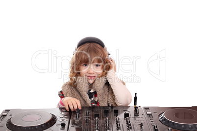 little girl dj with turntables