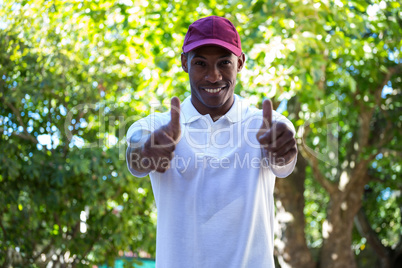 Delivery man showing thumbs up