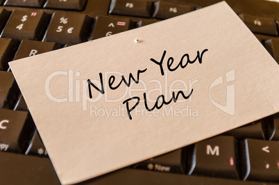 New Year Plan - note on keyboard in the office
