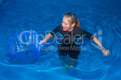 pool cleaning