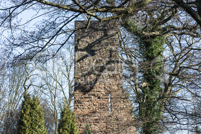 Turmruine der Burg Luttelnau  in Essen Kettwig.