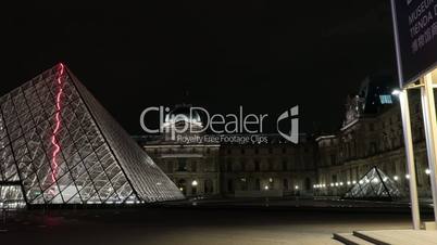 Hyperlapse of Louvre and Pyramid at night